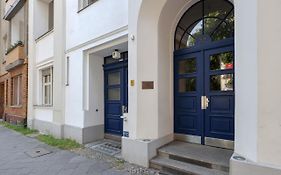 4 Personen Altbau nahe Kurfürstendamm - Othello